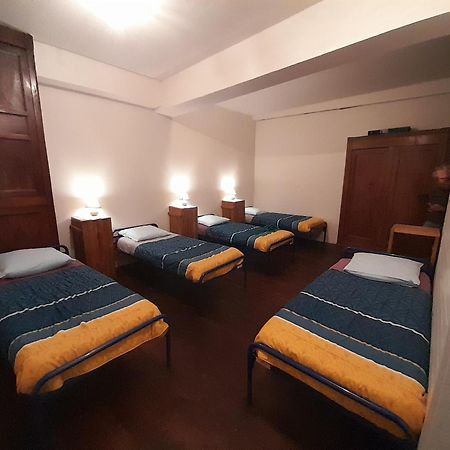 Chambres D'Hotes L'Oustal Oloron-Sainte-Marie Kültér fotó