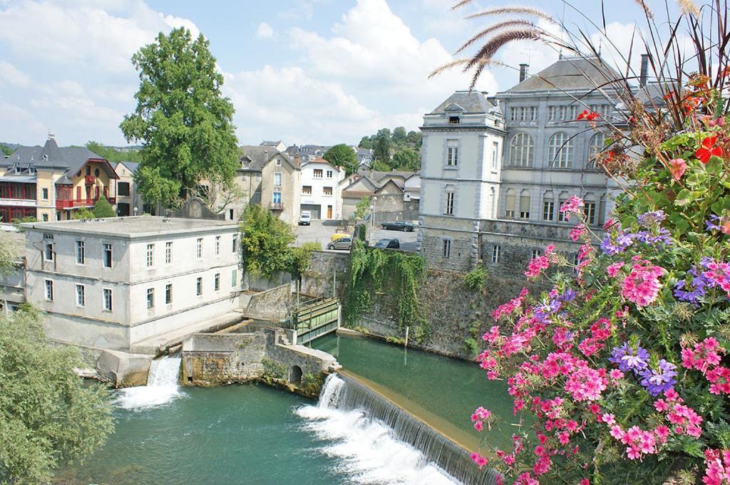 Chambres D'Hotes L'Oustal Oloron-Sainte-Marie Kültér fotó
