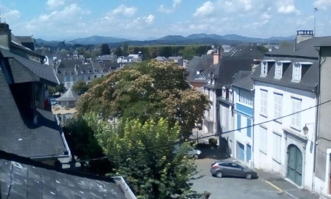 Chambres D'Hotes L'Oustal Oloron-Sainte-Marie Kültér fotó