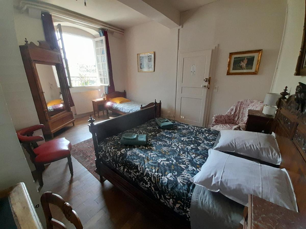 Chambres D'Hotes L'Oustal Oloron-Sainte-Marie Kültér fotó