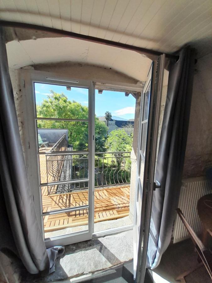 Chambres D'Hotes L'Oustal Oloron-Sainte-Marie Kültér fotó