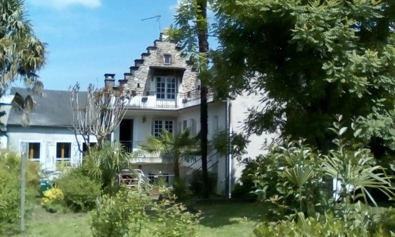 Chambres D'Hotes L'Oustal Oloron-Sainte-Marie Kültér fotó